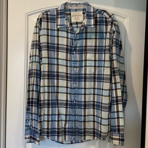 Long sleeve button up